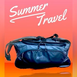 Samsonite Paradiver Water Resistant Travel Gym Duffel Carry On Bag Dark Gray